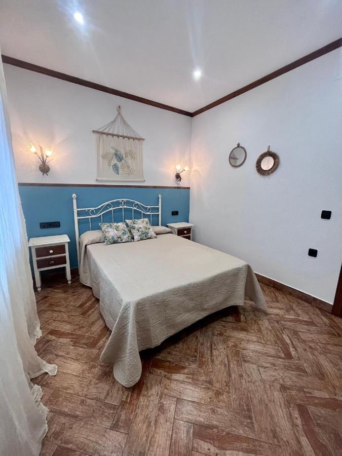 Casa Loli - Solo Familias Y Parejas Apartment Conil De La Frontera Ngoại thất bức ảnh