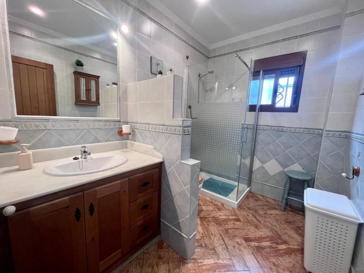 Casa Loli - Solo Familias Y Parejas Apartment Conil De La Frontera Ngoại thất bức ảnh
